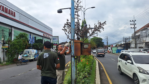 Dinas Lingkungan Hidup Jember: Dari Pemantauan Udara hingga Gerakan Kampung Iklim